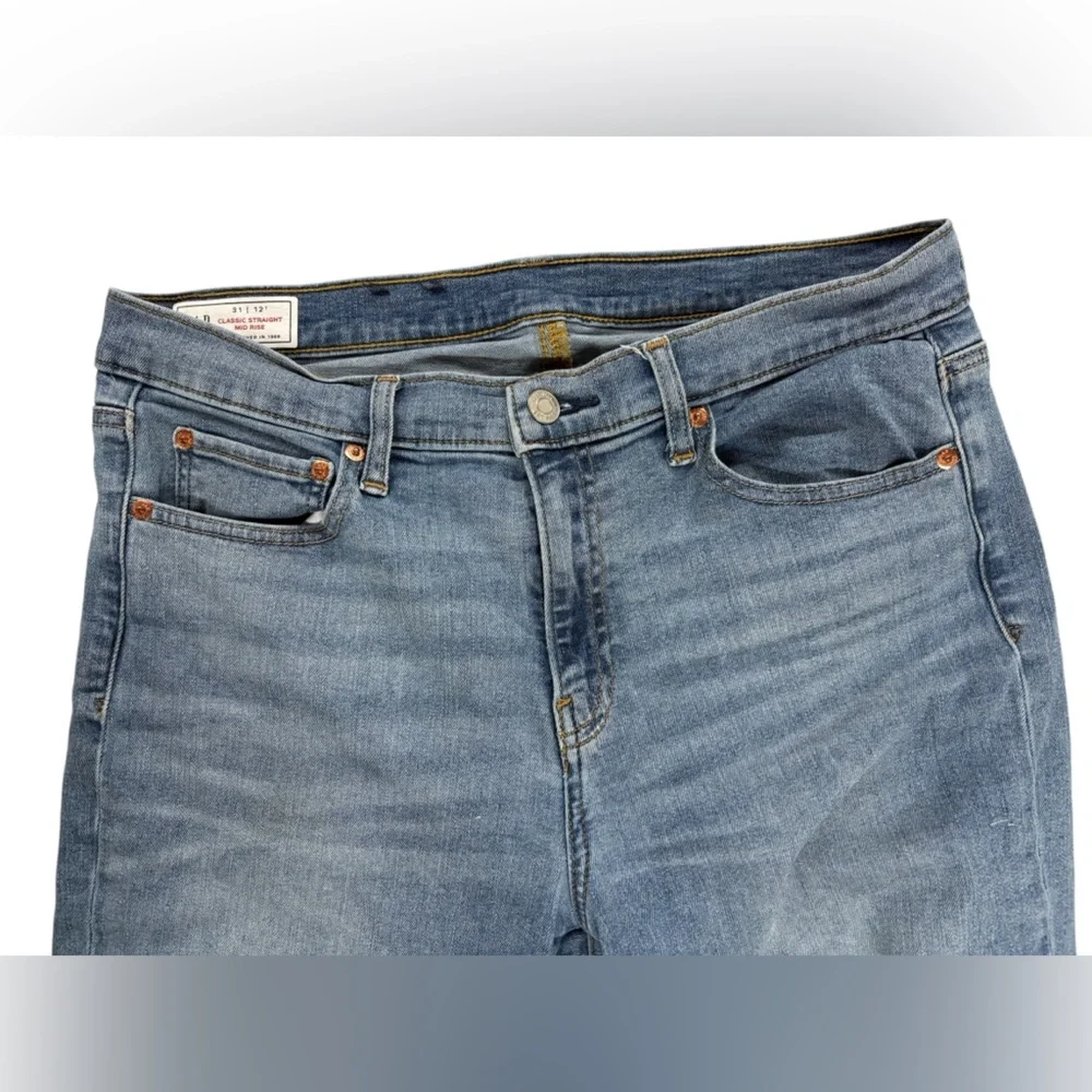 GAP Women's Straight Leg Mid Rise Jeans in Blue - Picture 4 of 8